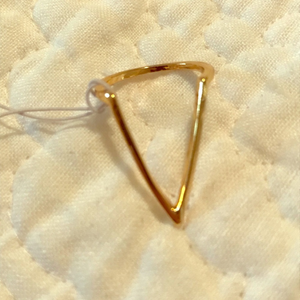 Uncommon James CLEO ring (Gold, size 7)